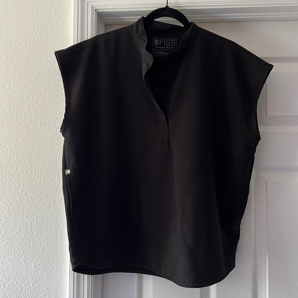 Figs Rafaela™ Oversized Scrub Top